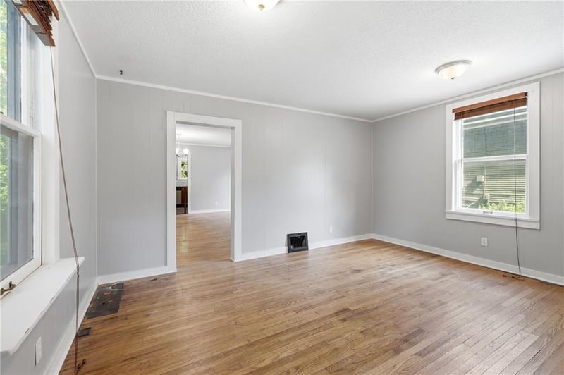 4434 Cambridge St, Kansas City, KS 66103
