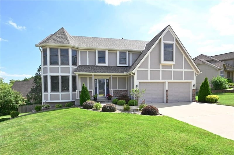 6100 Cypress Ave, Kansas City, MO 64119