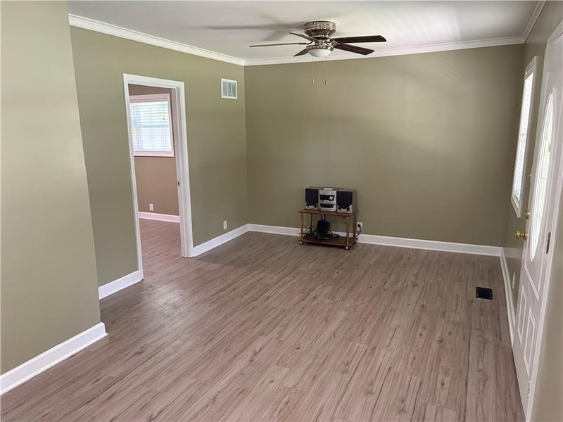 18 81st St, Kansas City, MO 64114