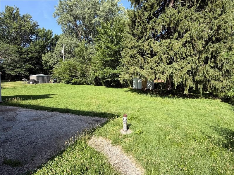 5332 Northern Ave, Raytown, MO 64133