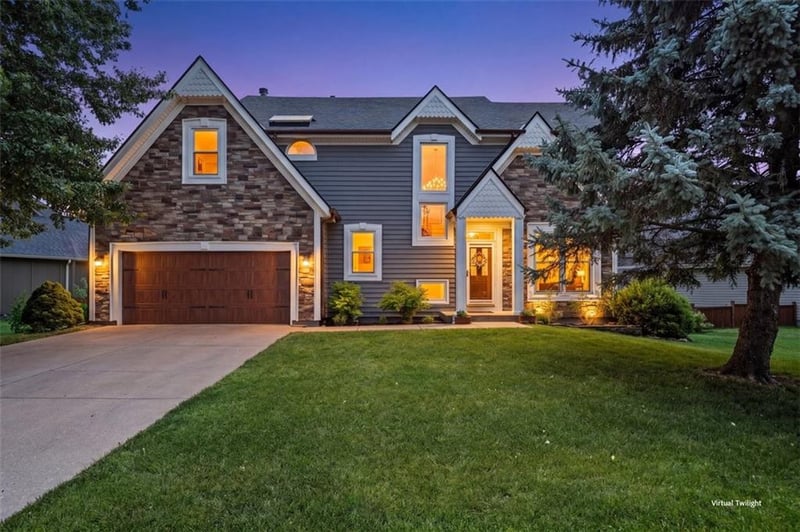 8501 149th Ter, Overland Park, KS 66223