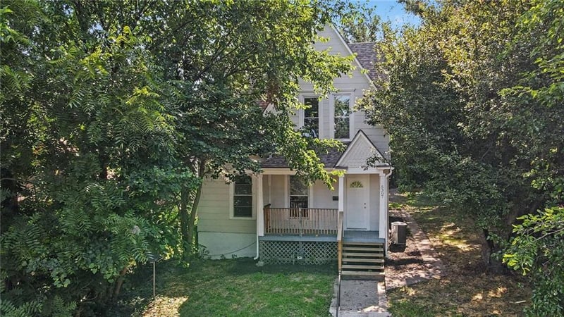 5307 Halsey St, St Joseph, MO 64504
