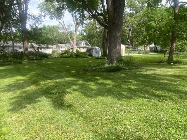 306 Harris Dr, Greenwood, MO 64034