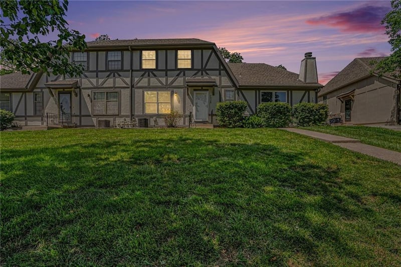 7028 Fisk Ct, Kansas City, MO 64151
