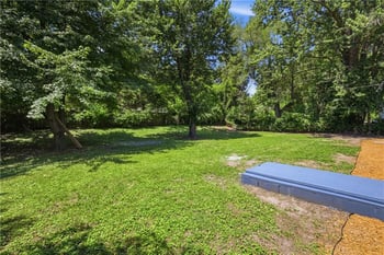 9709 Rice Ave, Kansas City, MO 64133