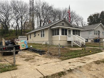 436 Tullis Ave, Kansas City, MO 64125