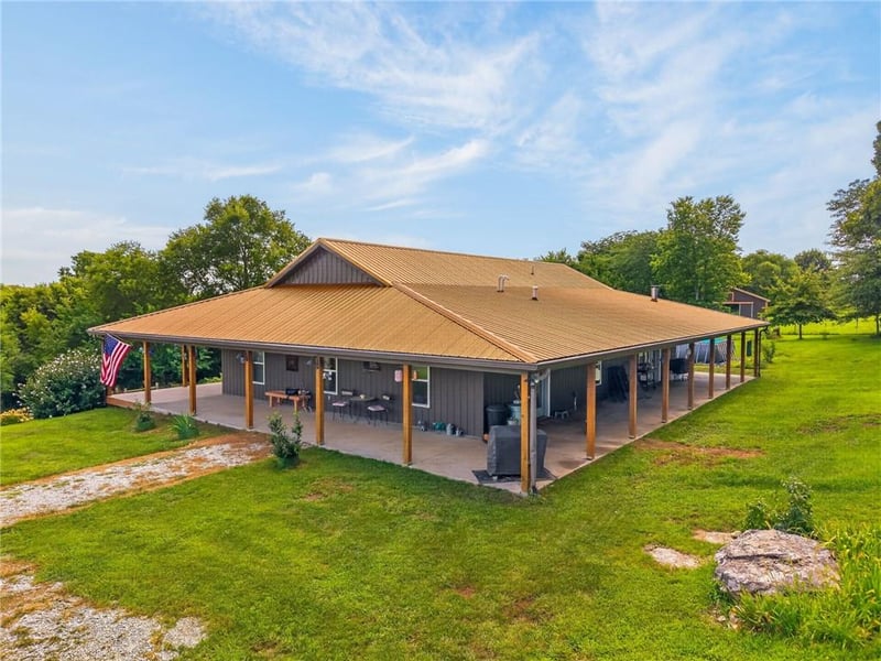 1672 850th Rd, Bates City, MO 64011