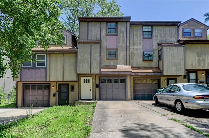 2911 Eaton St, Kansas City, KS 66103