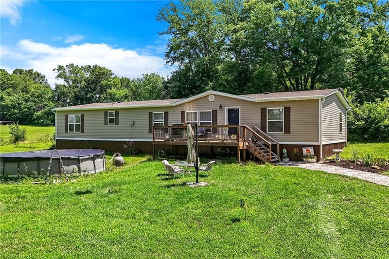 16095 Venus Rd, Lawson, MO 64062