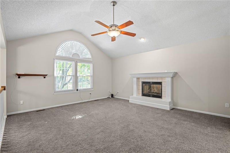 2603 NE Springbrook St, Blue Springs, MO 64014