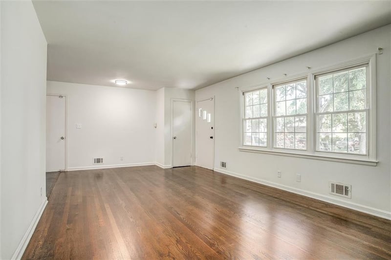 7409 75th Ter, Kansas City, MO 64152
