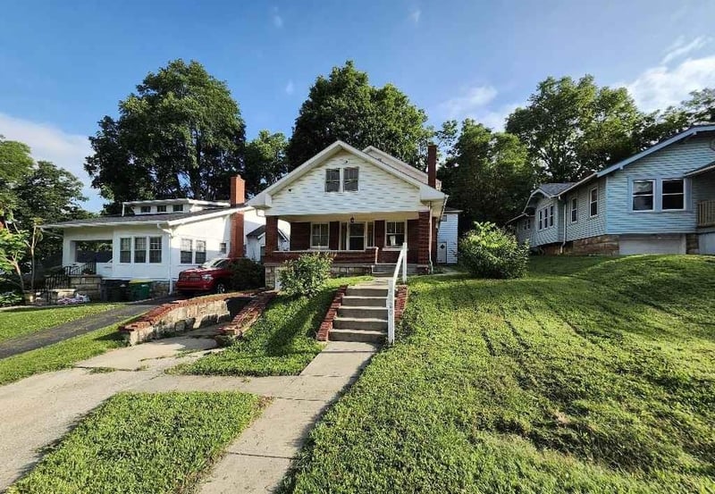 3220 Barber Ave, Kansas City, KS 66106