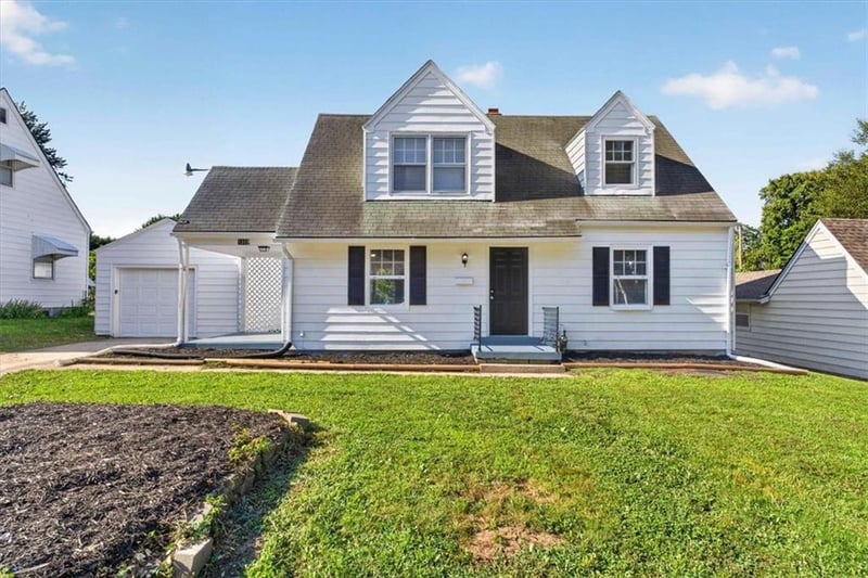 1319 W 29th St S, Independence, MO 64052