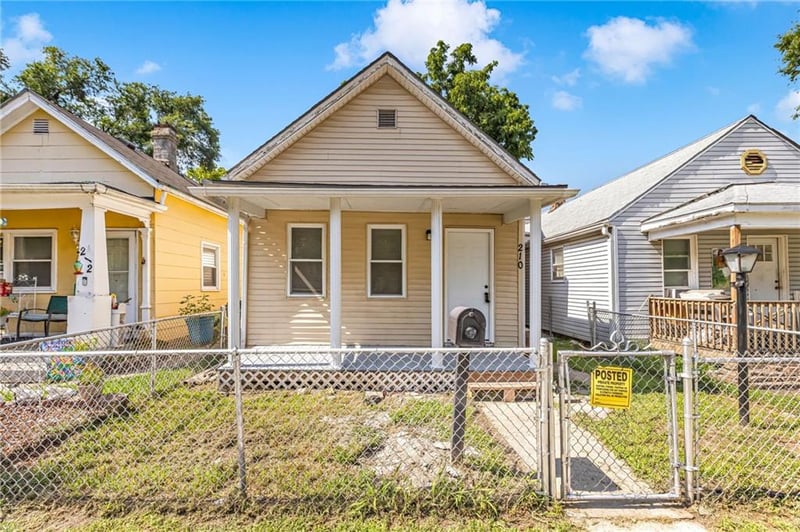 210 Osage St, Leavenworth, KS 66048