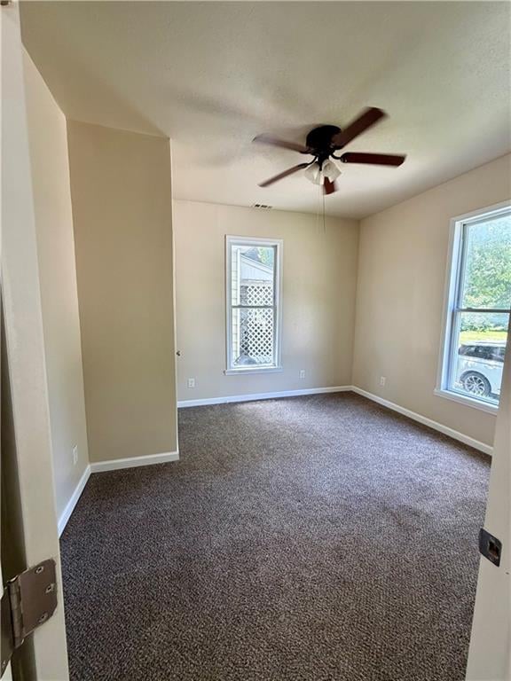 619 26th St, Parsons, KS 67357