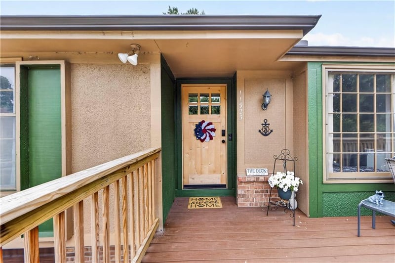 11925 49th Ter, Shawnee, KS 66216