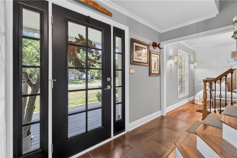 12816 Sagamore Rd, Leawood, KS 66209
