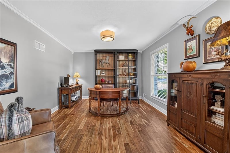 12816 Sagamore Rd, Leawood, KS 66209