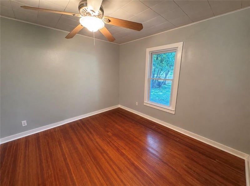 316 8th Ave, Garnett, KS 66032