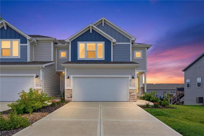 3727 Clayton Pl, Lee's Summit, MO 64082