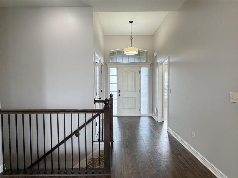 1029 Copperwood Dr, Lee's Summit, MO 64086
