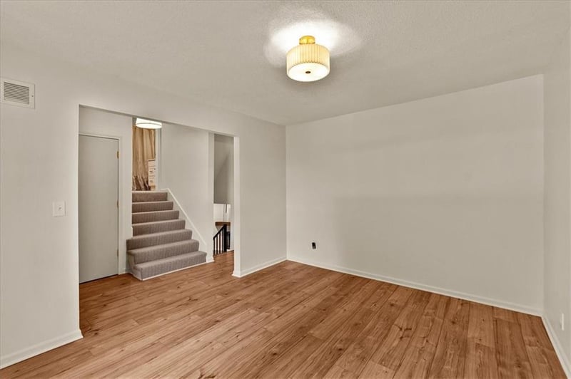 1212 Sheridan St, Olathe, KS 66061
