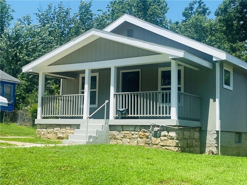 3208 Rowland Ave, Kansas City, KS 66104