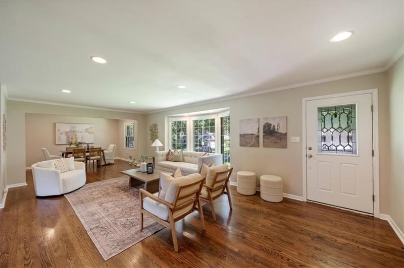4411 W 97th St, Overland Park, KS 66207