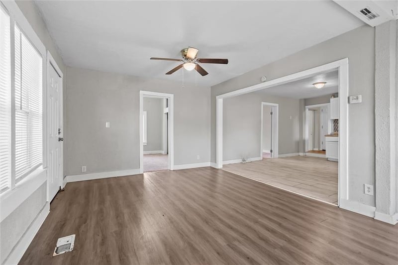 432 Blue Ridge Blvd, Kansas City, MO 64125