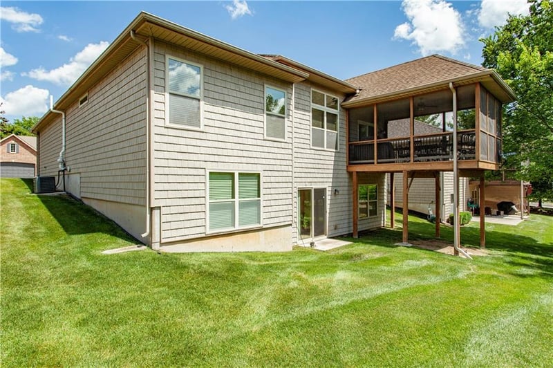 3404 Wood Ave, Independence, MO 64057