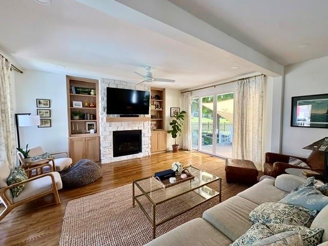 4079 Camelot Dr, Lee's Summit, MO 64082