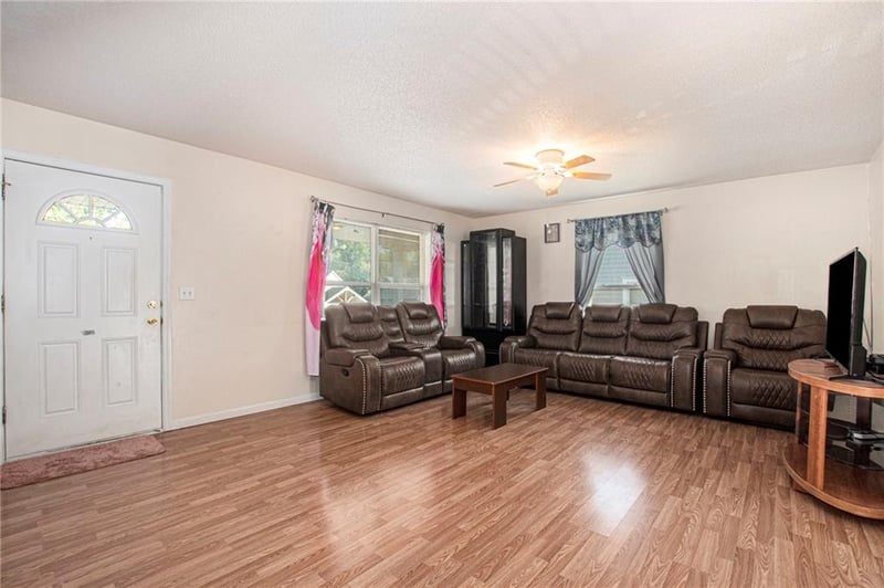 224 13th St, Kansas City, KS 66102