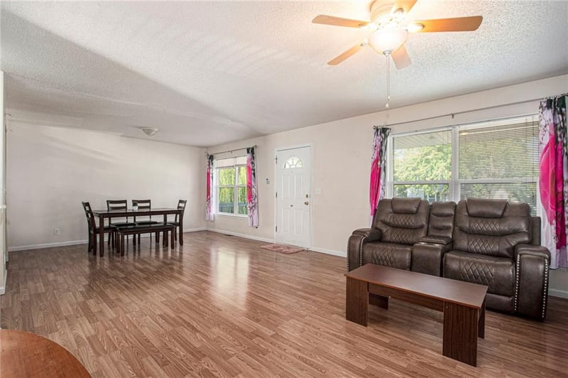 224 13th St, Kansas City, KS 66102