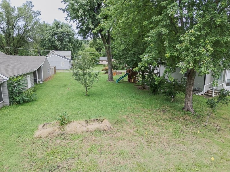 603 Newton St, Edwardsville, KS 66111