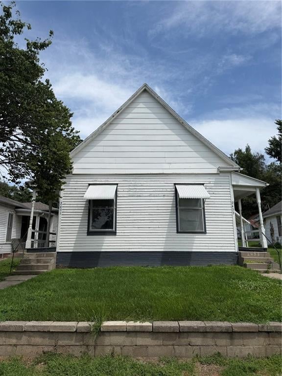2431-33 11 St, St Joseph, MO 64503