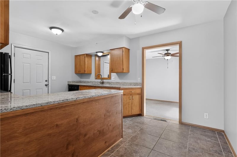 3608 106th Ter, Kansas City, MO 64137