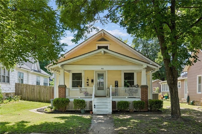 410 5th Ave, Garnett, KS 66032