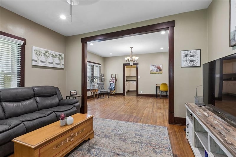 410 5th Ave, Garnett, KS 66032