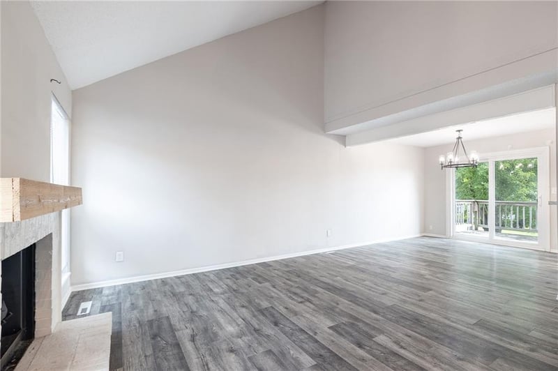 5722 London Ave, Kansas City, MO 64152