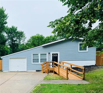 11221 Herrick Ave, Kansas City, MO 64134