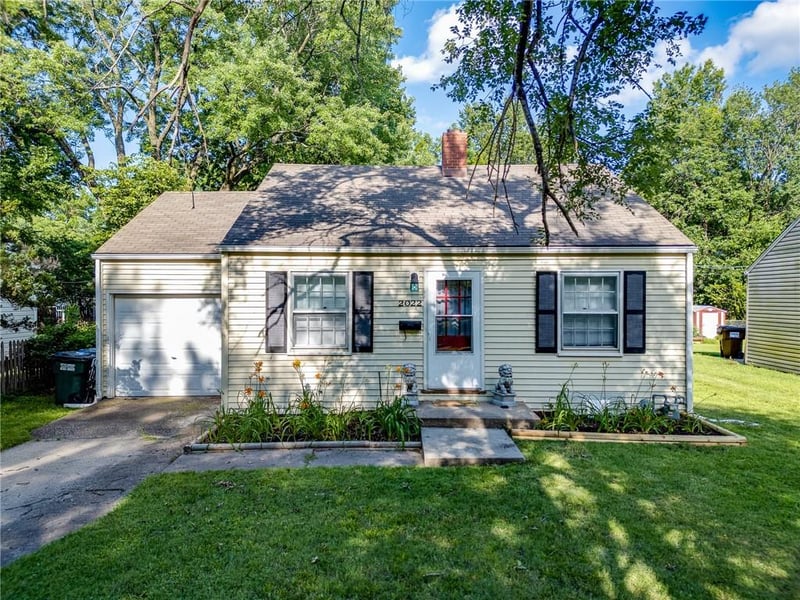 2022 Kentucky St, Lawrence, KS 66046