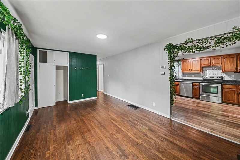 2625 Vista St, Kansas City, KS 66106