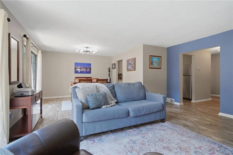 10243 Foster St, Overland Park, KS 66212