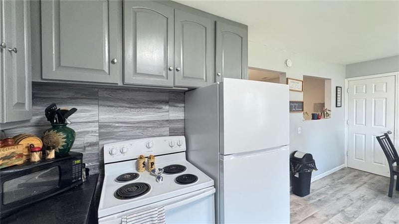 705 Washington St, Oskaloosa, KS 66066