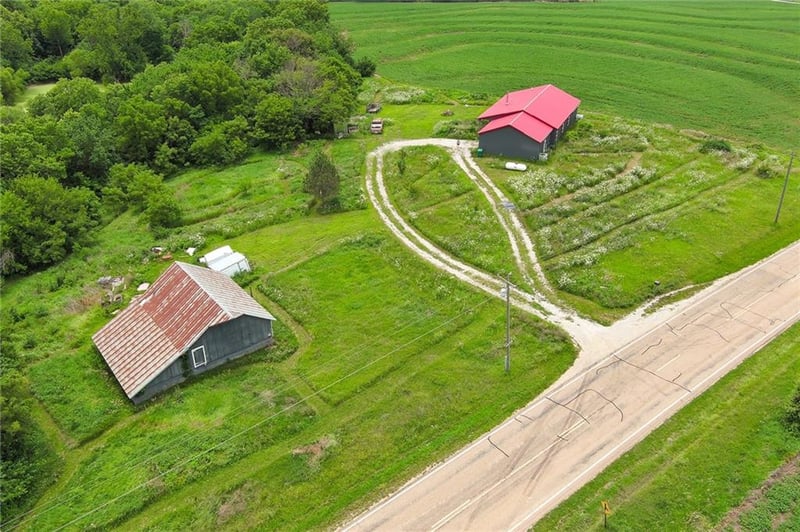 17487 Rogers Rd, Atchison, KS 66002
