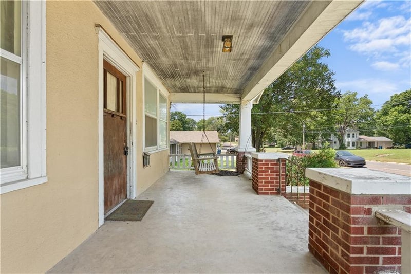 314 Main St, Odessa, MO 64076
