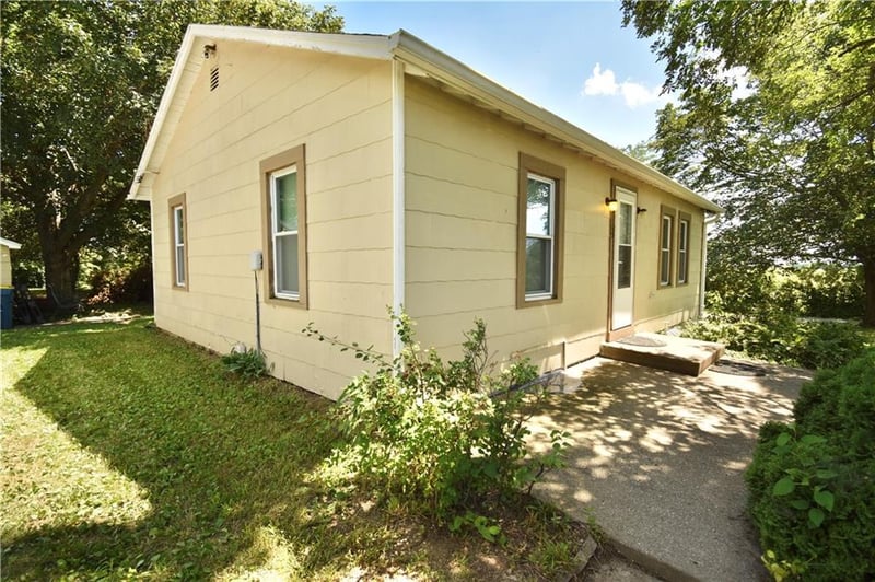 3105 B Hw, Liberty, MO 64068