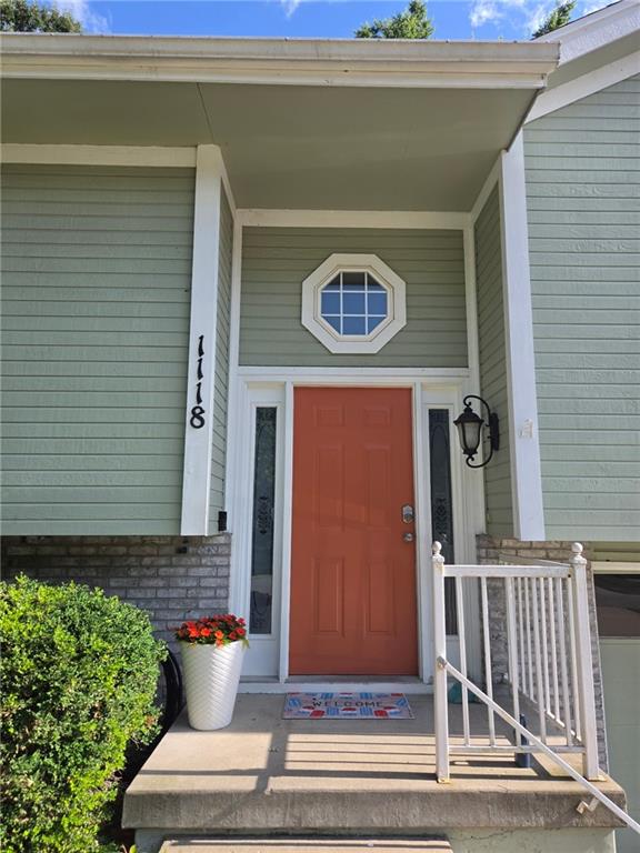 1118 Eastman Ct, Blue Springs, MO 64015