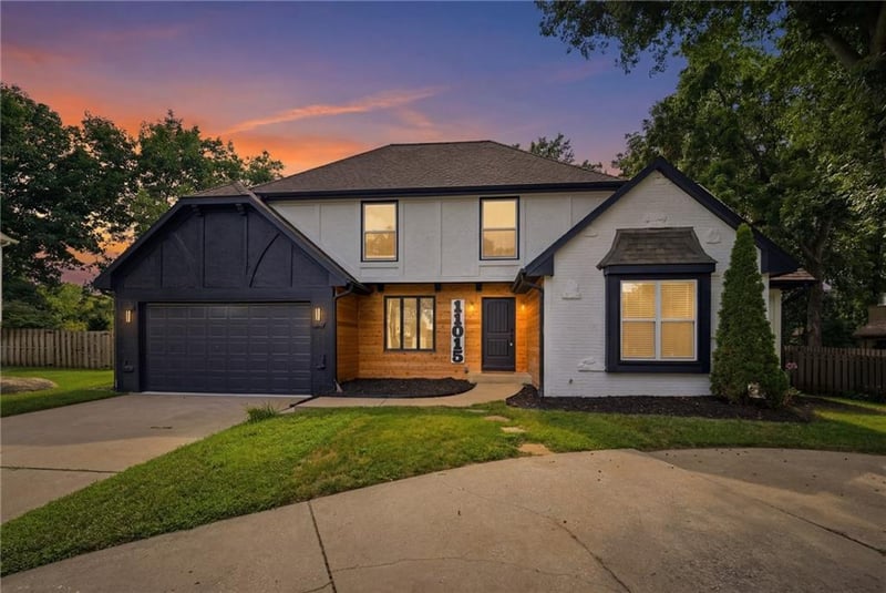 11015 W 120th Ter, Overland Park, KS 66213