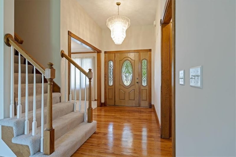 8308 74th Ter, Kansas City, MO 64158